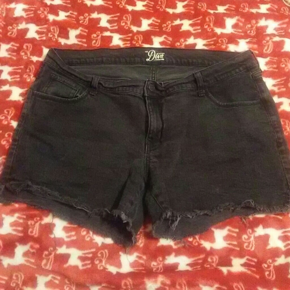 Old Navy Black Jean Shorts Size 16